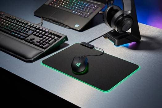 Razer Goliathus Extended Chroma Soft Gaming Mouse Mat | RZ02-02500300-R3M1 thumbnail 5